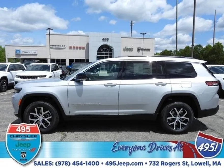 2025 Jeep Grand Cherokee Limited photo 1