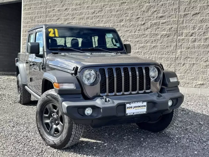 2021 Jeep Gladiator Sport photo 1