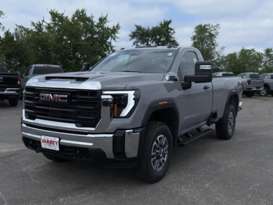 2025 Gmc Sierra 3500 HD Pro photo 1