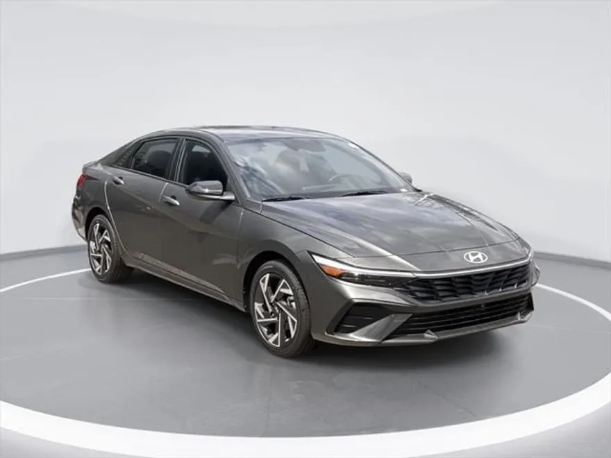 2025 Hyundai Elantra Hybrid SEL Sport photo 1