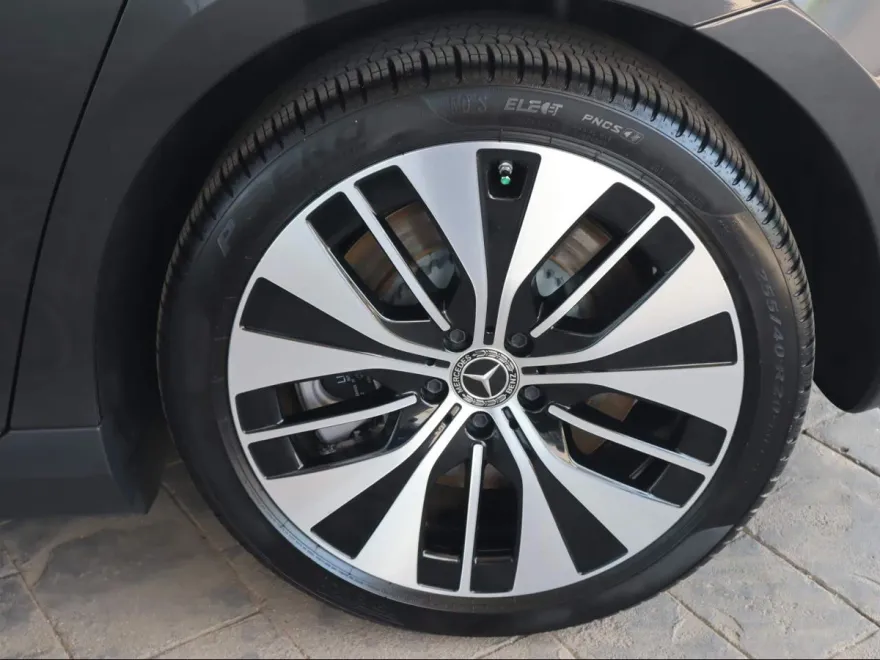 2024 Mercedes Benz EQE Sedan 350 4MATIC photo 1