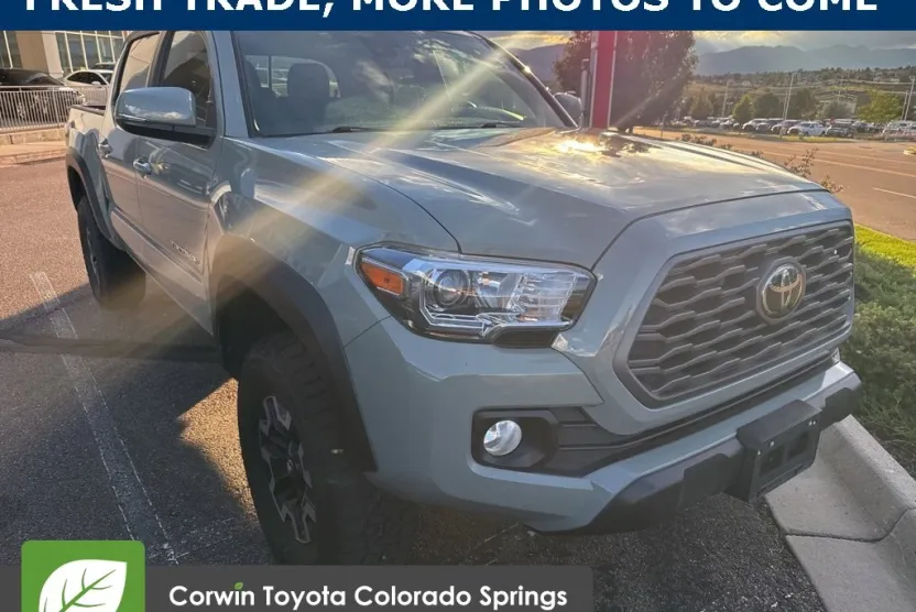 2022 Toyota Tacoma TRD V6 photo 1