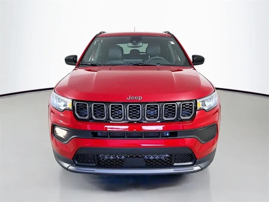 2025 Jeep Compass Latitude photo 1