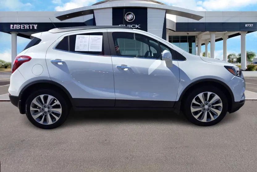 2019 Buick Encore Preferred photo 1