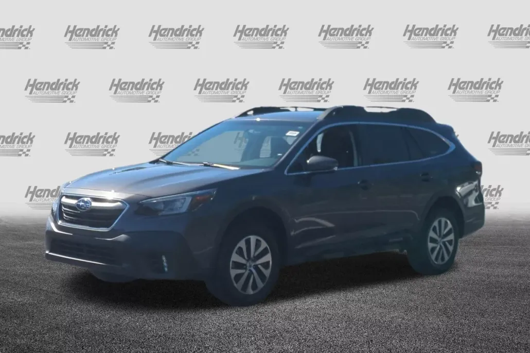 2022 Subaru Outback Premium photo 1