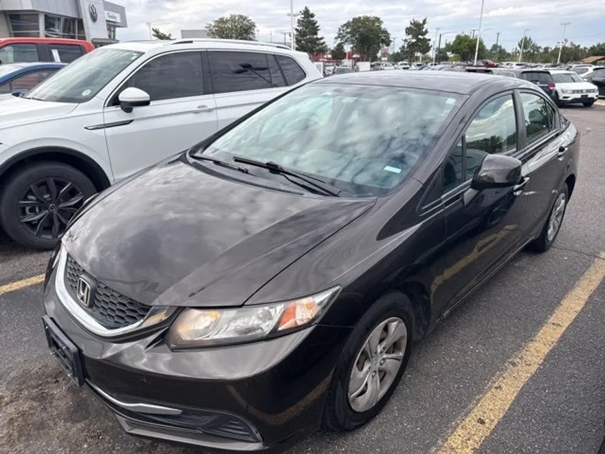 2013 Honda Civic LX photo 1