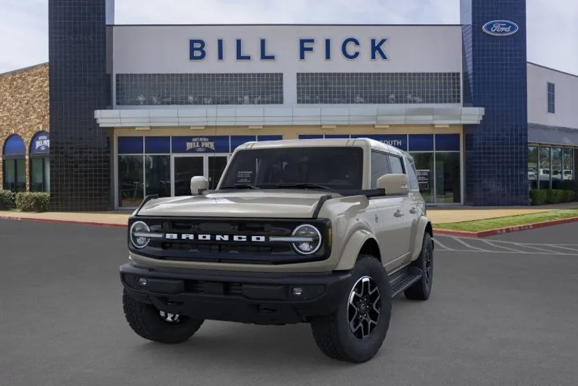 2025 Ford Bronco Outer Banks photo 1