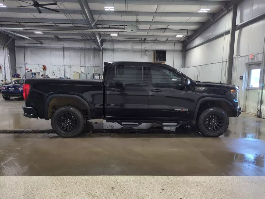 2023 Gmc Sierra 1500 AT4X photo 1