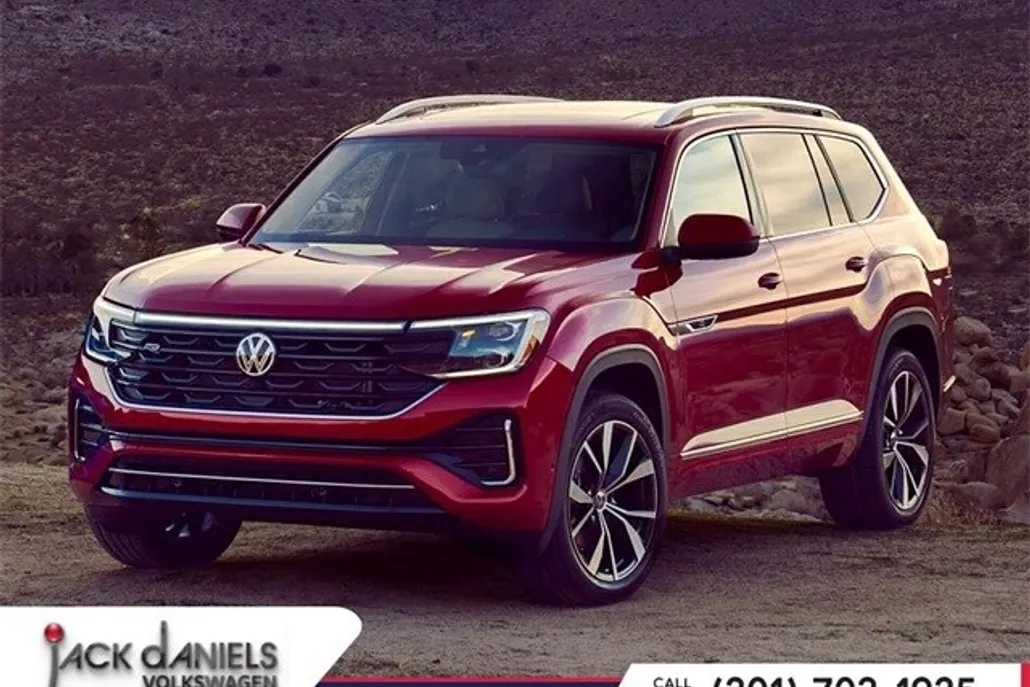 2024 Volkswagen Atlas SEL photo 1