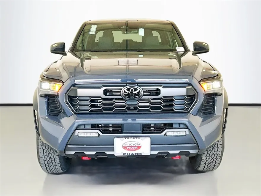 2025 Toyota Tacoma TRD Off-Road photo 1