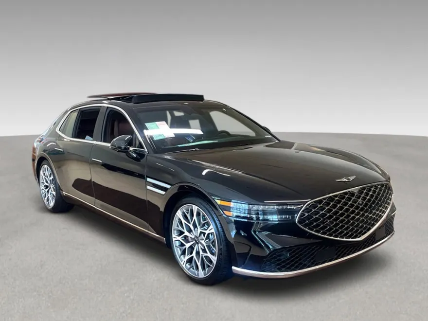 2025 Genesis G90 3.5T E-Supercharger photo 1