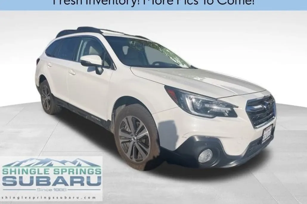 2018 Subaru Outback 2.5i photo 1
