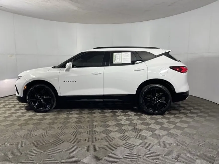 2019 Chevrolet Blazer RS photo 1
