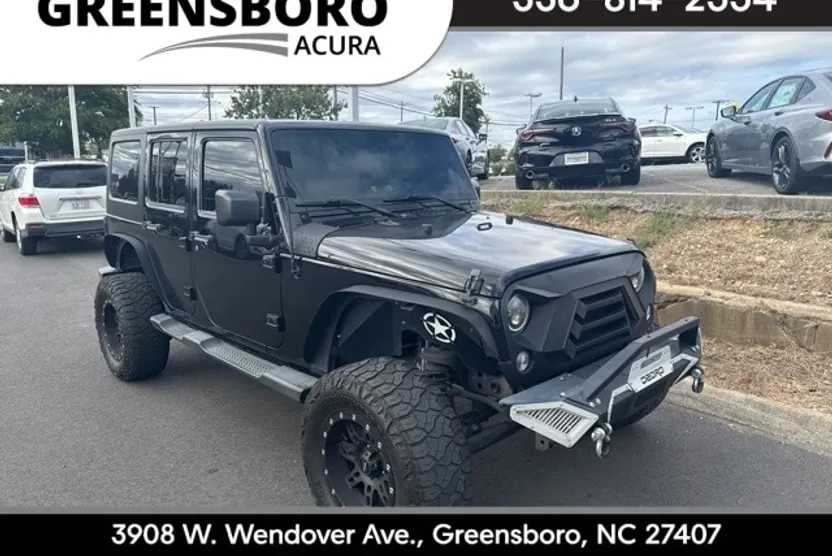 2016 Jeep Wrangler Unlimited Sahara photo 1