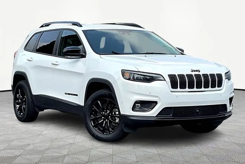 2023 Jeep Cherokee Altitude photo 1