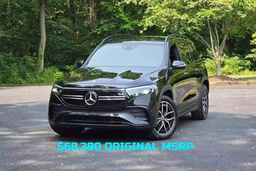 2023 Mercedes Benz EQB 350 4MATIC photo 1
