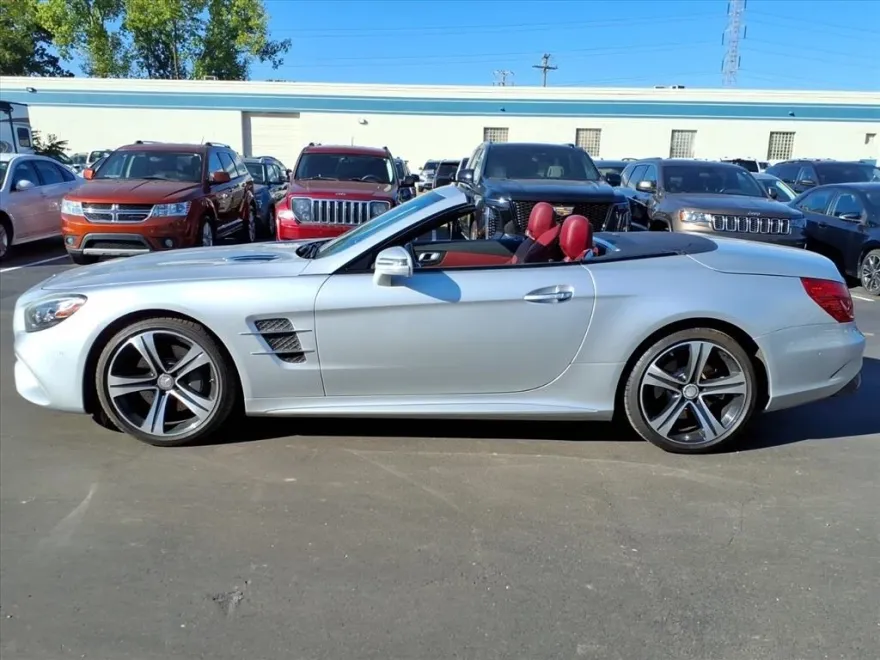 2017 Mercedes Benz SL 450 photo 1
