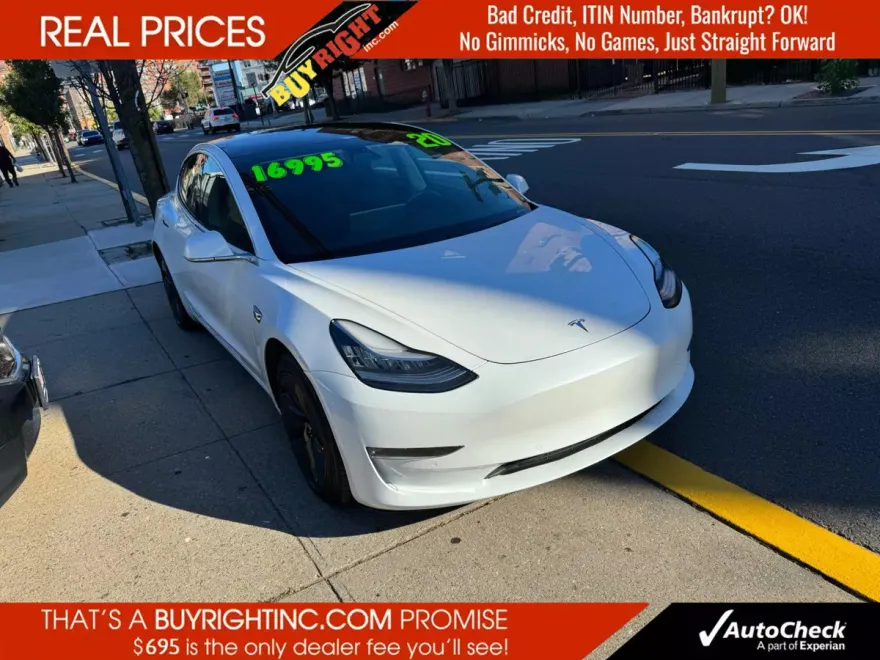 2020 Tesla Model 3 Long Range photo 1