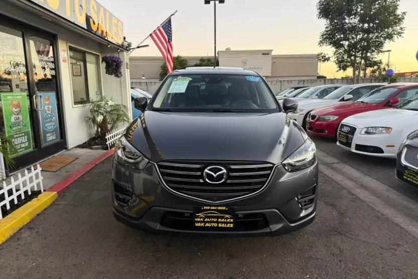 2016 Mazda CX-5 Grand Touring Sport photo 1