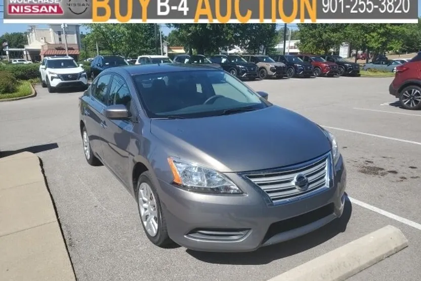 2015 Nissan Sentra SV photo 1