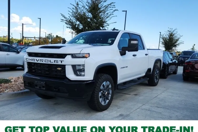 2022 Chevrolet Silverado 2500HD Custom photo 1
