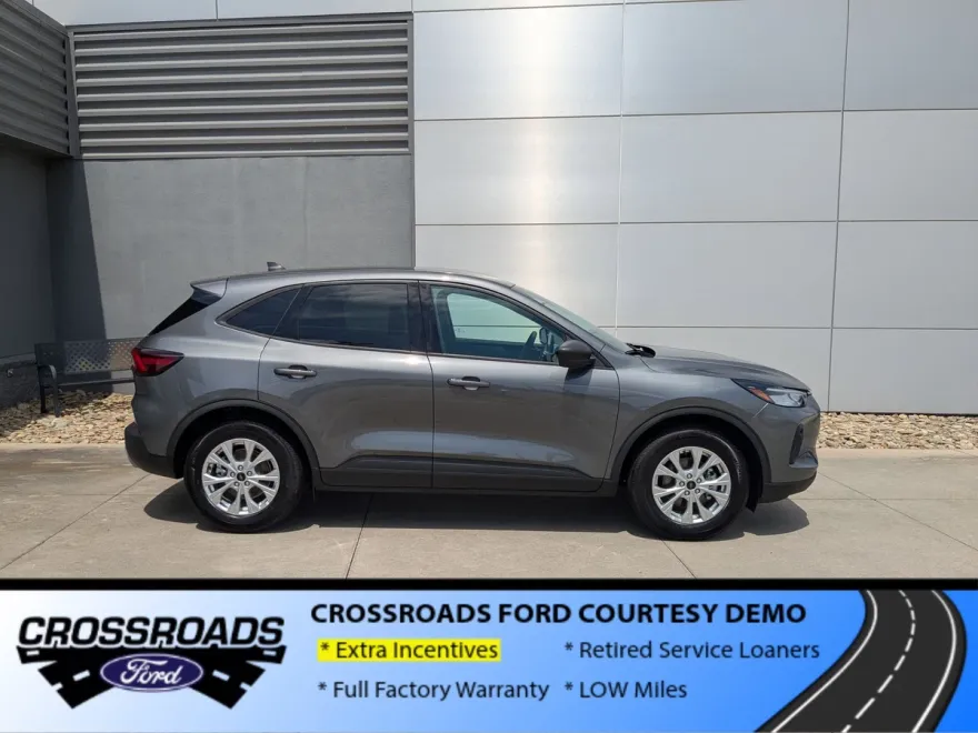 2025 Ford Escape Active photo 1