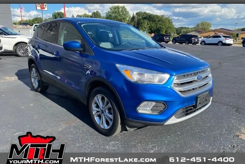 2017 Ford Escape SE photo 1