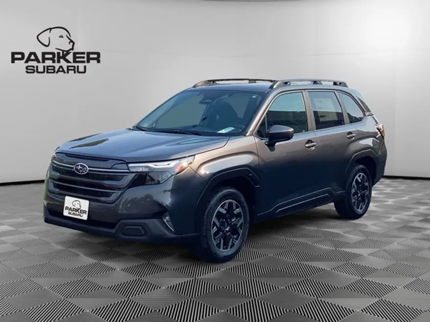 2025 Subaru Forester Premium Base photo 1