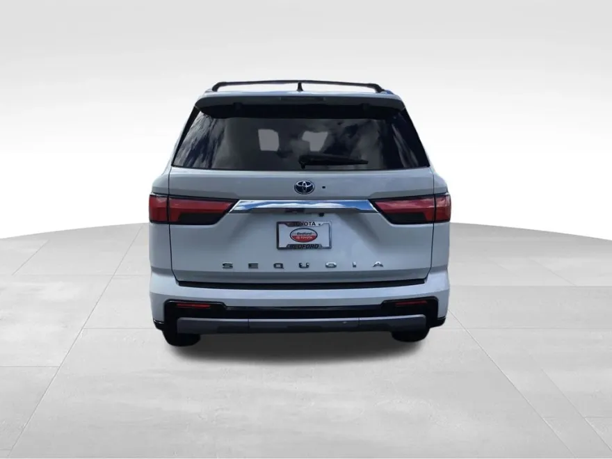 2023 Toyota Sequoia Limited photo 1