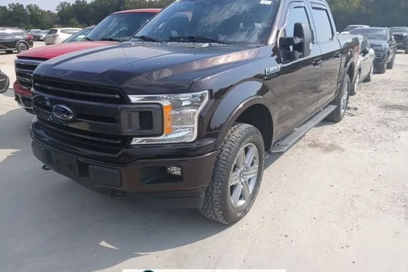 2019 Ford F-150 XLT photo 1