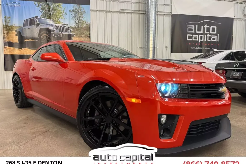 2013 Chevrolet Camaro SS photo 1