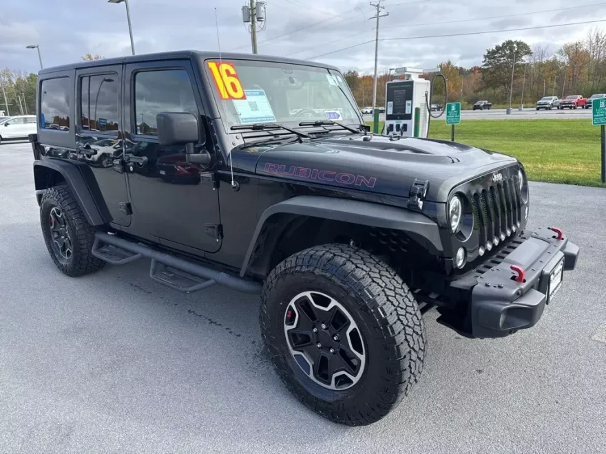 2016 Jeep Wrangler Unlimited Rubicon Hard Rock photo 1