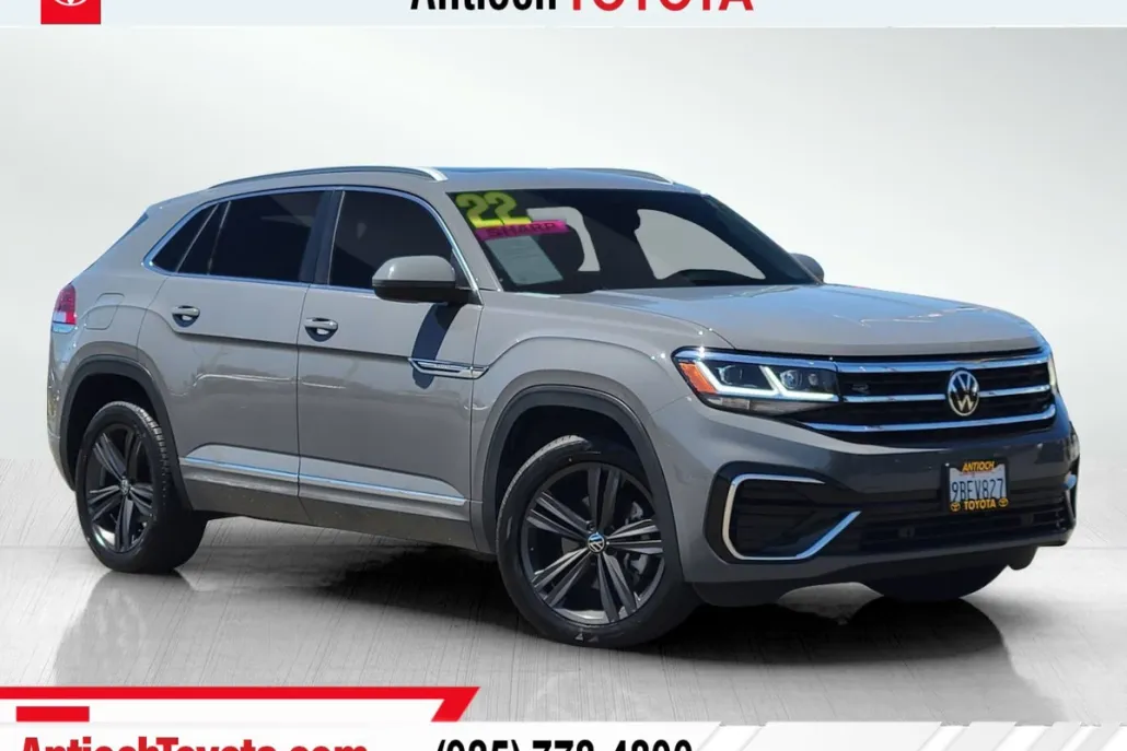 2022 Volkswagen Atlas Cross Sport SEL R-Line photo 1