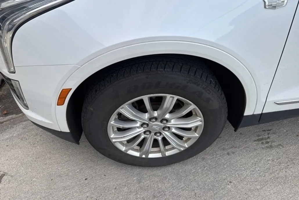 2018 Cadillac XT5 photo 1