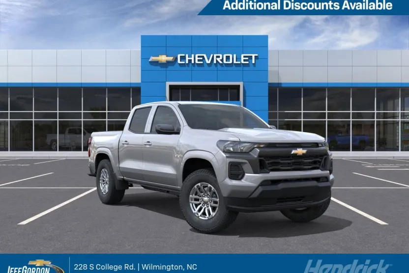 2026 Chevrolet Colorado LT photo 1