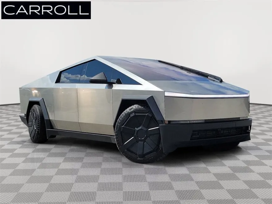 2024 Tesla Cybertruck photo 1