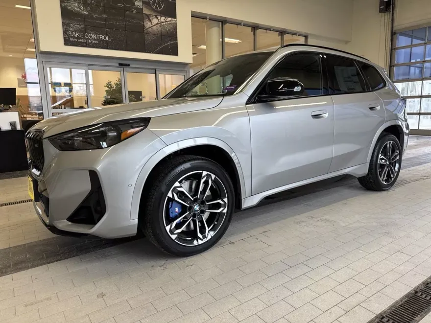 2025 Bmw X1 M35i photo 1