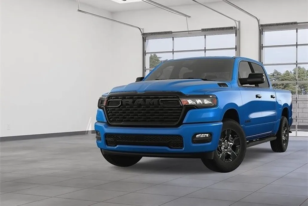 2025 Ram 1500 Tradesman photo 1