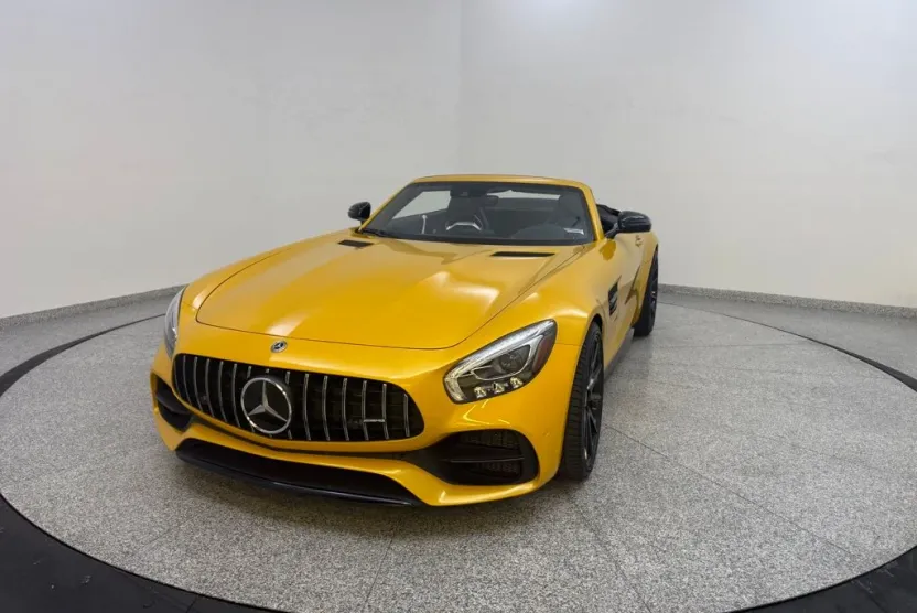 2018 Mercedes Benz C GT photo 1