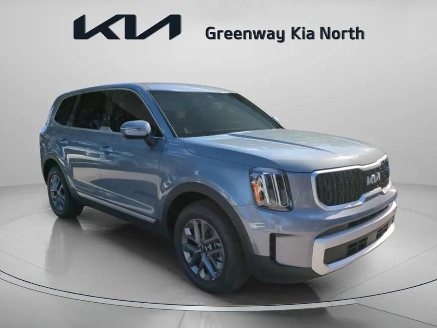 2025 Kia Telluride LX photo 1