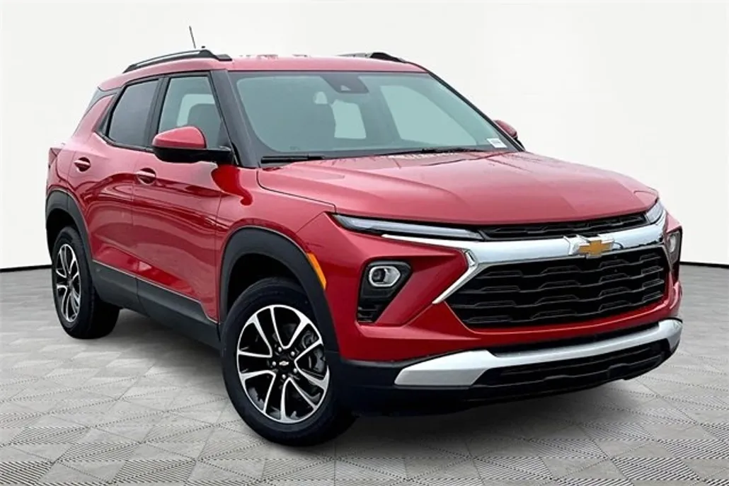 2026 Chevrolet Trailblazer LT photo 1