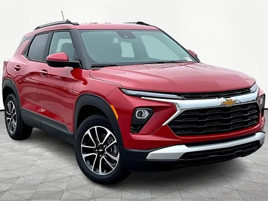2026 Chevrolet Trailblazer LT photo 1