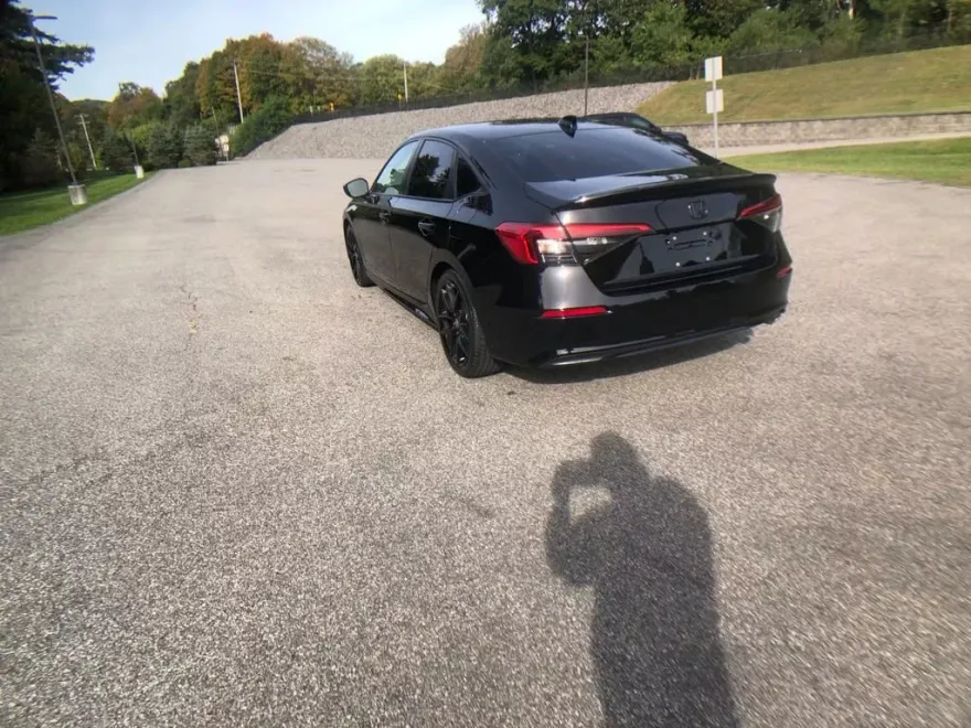 2024 Honda Civic Sport photo 1