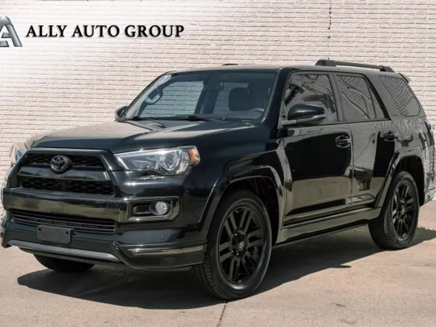 2019 Toyota 4Runner SR5 Sport photo 1