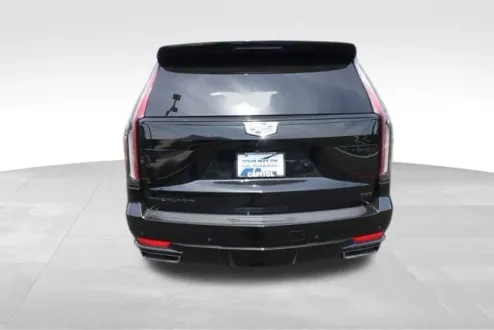 2022 Cadillac Escalade Sport photo 3