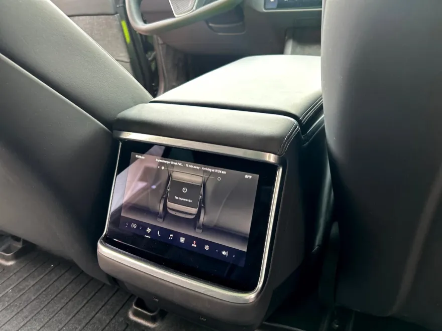 2022 Tesla Model S Plaid AWD photo 13