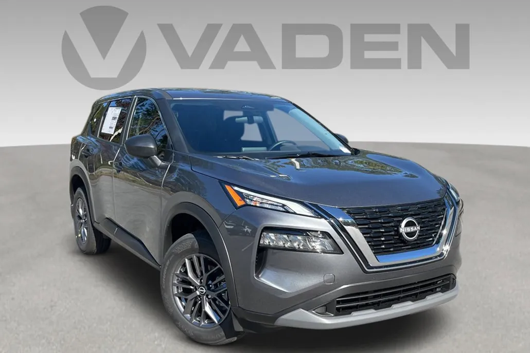 2023 Nissan Rogue SV photo 1