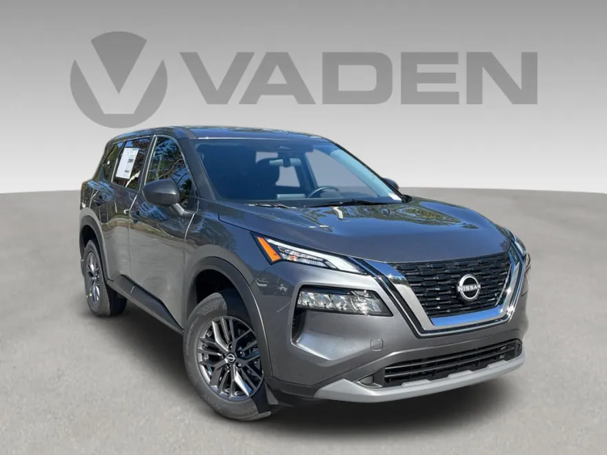 2023 Nissan Rogue SV photo 1