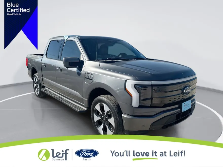 2023 Ford F-150 Lightning Platinum photo 1