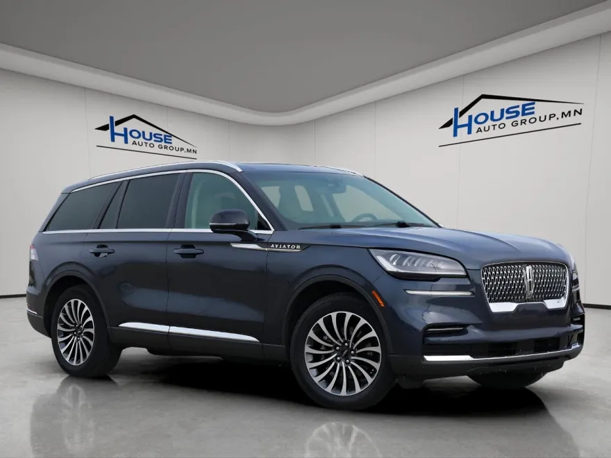 2022 Lincoln Aviator Reserve photo 1